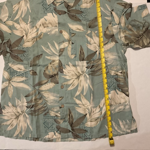 Island Republic Men’s Hawaiian Shirt Multicolor Short Sleeve - Picture 3 of 7